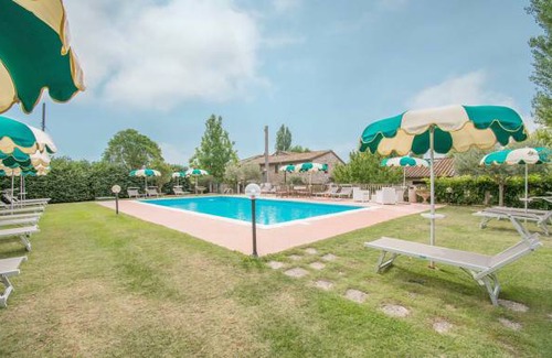 Collesanto Apartment | 1 bedroom accommodation in Magione