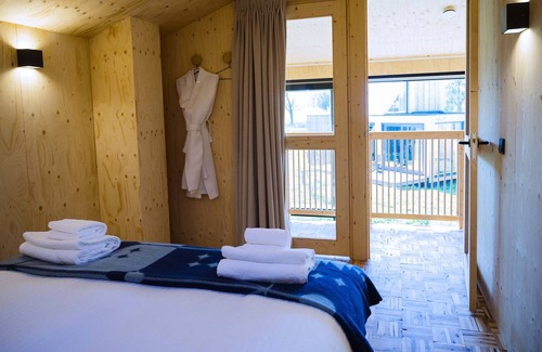Nieuw-West Cabin | 1 bedroom accommodation in Amsterdam