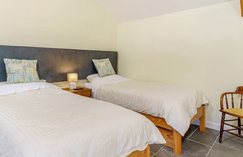 Monknash Cottage | 1 bedroom accommodation in Monknash, near Cowbridge