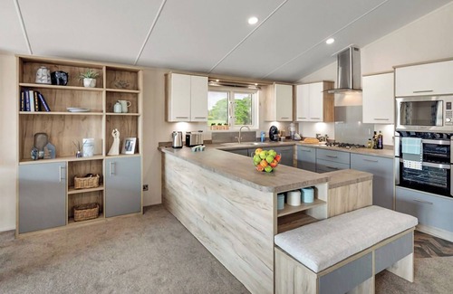 Leedstown Ski Chalet | 1 bedroom accommodation in Hayle