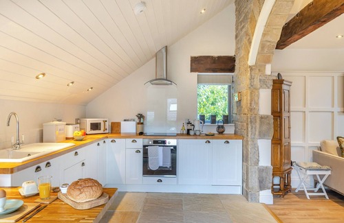 Litton Cottage | 1 bedroom accommodation in Wheston, near Tideswell
