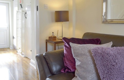 Cromford Cottage | 1 bedroom accommodation in Cromford, near Matlock
