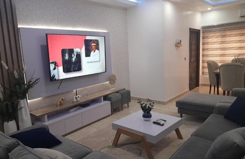 Abuja Apartment | 1-bedroom and 2-Bedroom service apartment- Abuja