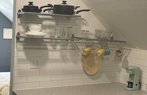 Cleveland Apartment | 1-bedroom apartment just 15 minutes drive to Cleveland Clinic and Airport