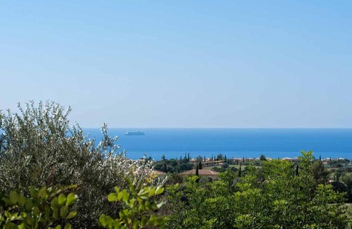 Aphrodite Hills Apartment | 1 bedroom Apartment Nesoi with sea and golf views, Aphrodite Hills Resort
