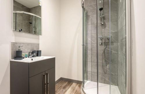 Doncaster Apartment | 1 Bedroom Budget Apartment in Central Doncaster