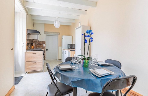 Avanton House | 1 bedroom cozy home in Avanton