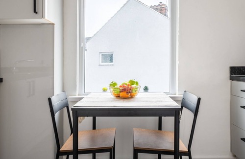 Newport Apartment | 1-Bedroom Flat in Newport City Centre