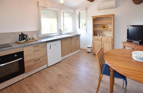 Caromb House | 1 bedroom gorgeous home in Caromb