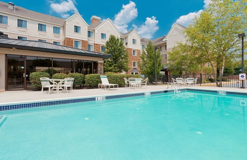 Allentown Condo | 1-Bedroom | Great Location | Pool, Hot Tub Access