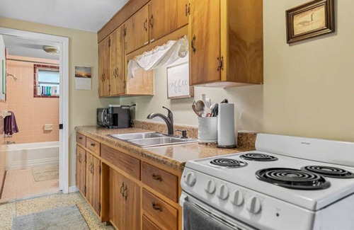 Lakeland House | 1 Bedroom Private Vacation Home In Lakeland