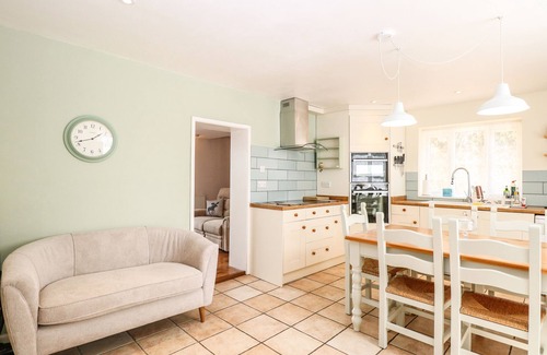 North Elmham Cottage | 1 CHELSEA COTTAGE, character holiday cottage in North Elmham