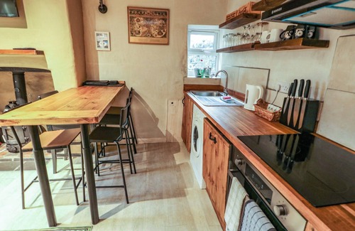Dinas Cottage | 1 Dinas Cottages