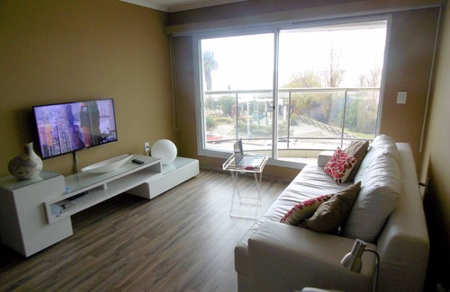 Punta Carretas Apartment | 1 DORMITORIO SOBRE RAMBLA CON EXCELENTE VISTA AL MAR