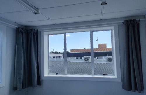 Auckland Apartment | 1 Double 1 Single 2 Sofa Beds Suite 2