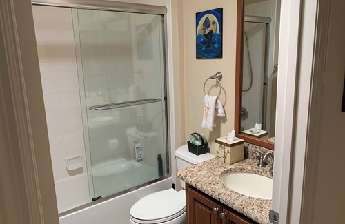 Briar Meadow Bed & Breakfast | 1 Guest Bedroom in 3 Bedroom Primary Residence in The Villages, FL