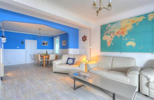Lyme Regis Apartment | 1 Harbour Heights