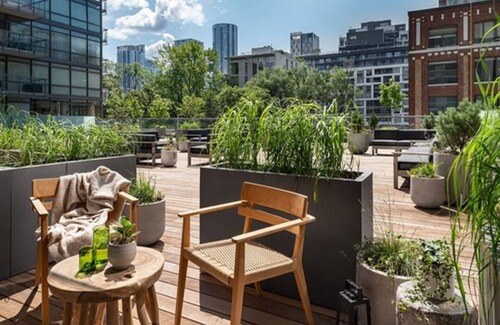 Wellington Place Apartment | 1 Hotel Toronto