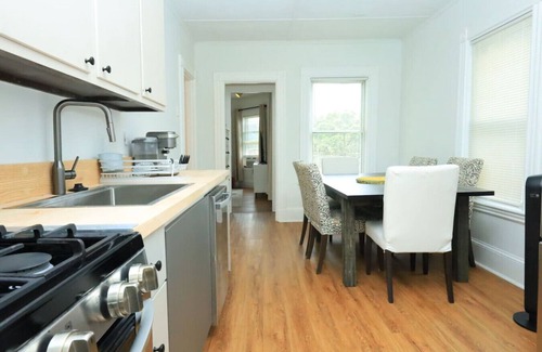 Winter Hill House | 1 House 2 Units For Your Group