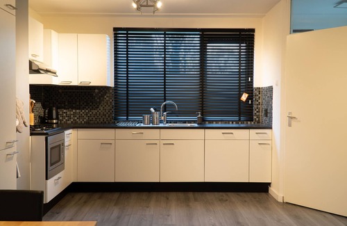 Ijsselmonde House | 1 Luxury 4 bedroom near feyenoord/Ahoy Rotterdam