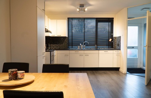 Ijsselmonde House | 1 Luxury 4 bedroom near feyenoord/Ahoy Rotterdam