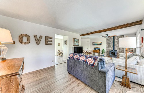 Alto House | 1 Mi to Alto Lake Mtn-View Home with Large Yard!