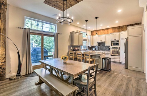 Comstock Acres House | 1 Mi to Commons Beach: Tahoe City Getaway!