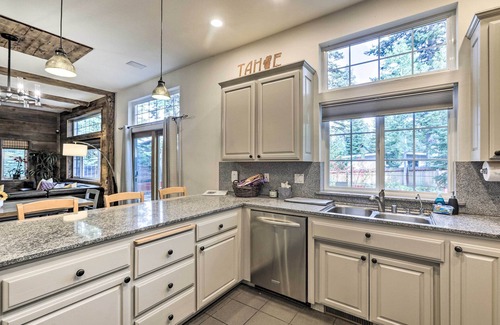 Comstock Acres House | 1 Mi to Commons Beach: Tahoe City Getaway!