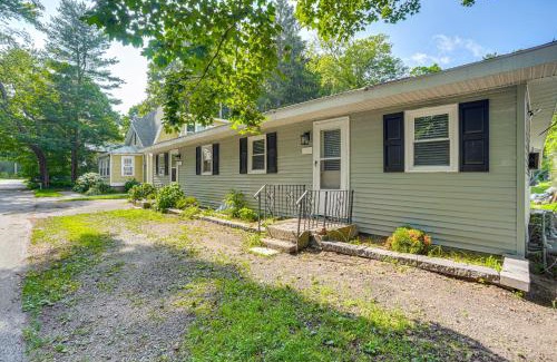 Saratoga Springs Apartment | 1 Mi to Dtwn Saratoga Springs Cozy Duplex Apt!