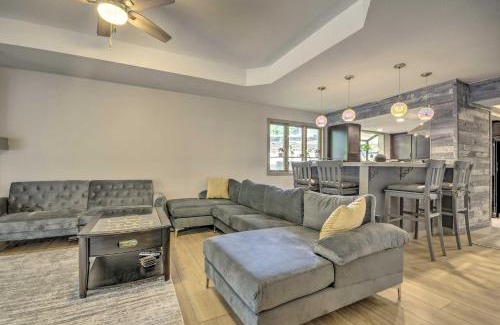 Lake Ozark Apartment | 1 Mi to Lake of the Ozarks Condo with Fire Pit!