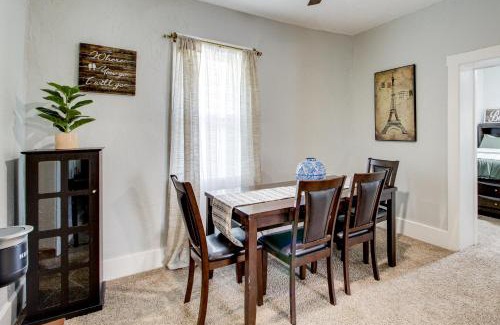 Downtown Albuquerque House | 1 Mi to Old Town Albuquerque! Dog-Friendly Home
