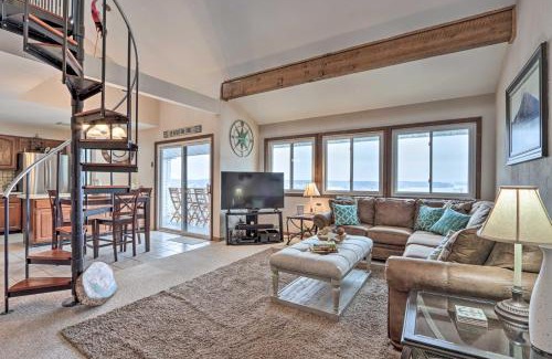 Osage Beach Apartment | 1 Mi to Shops and Dining Idyllic Lakeside Getaway!