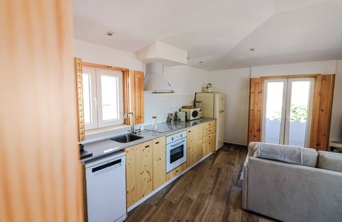 Aldeia do Meco House | 1 minute from the beach and in the center of the village there is a duplex full of light ☀️