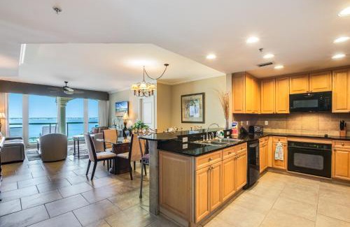 Pensacola Beach Apartment | 1 Portofino 1005