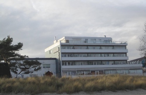 Scharbeutz Apartment | 1-room apartment with panoramic lake view in the apartment house Strandhotel - Stra
