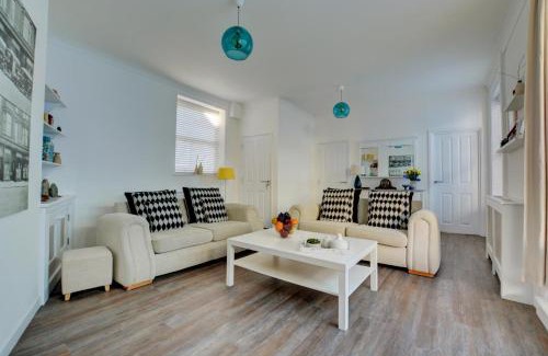 Cromer Apartment | 1 Warwick House