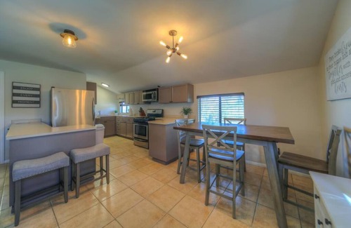 Temecula Apartment | 10 Acres Ranch w/ Horses, Pond, and more!