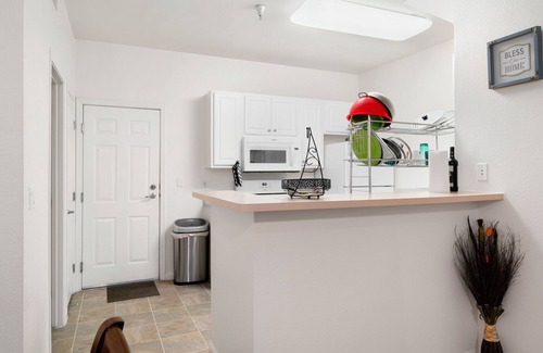 North Natomas Condo | 10 mins from sacramento international and downtown sacramento