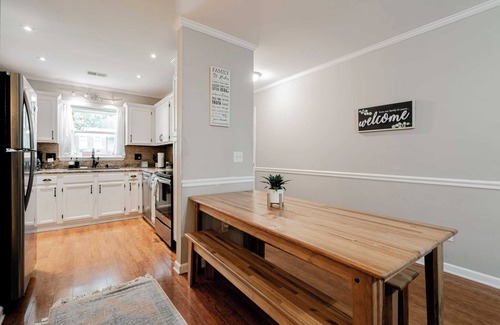 Irmo House | 10 Mins to Lake Murray! The Dutch Creek Cottage