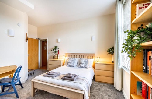 York Apartment | 10 The Tannery