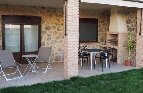 Malpartida de Plasencia Apartment | 100 m² Apartment ∙ 2 bedrooms ∙ 6 guests
