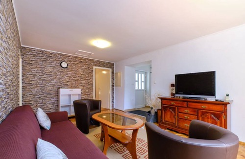 Veli Losinj Apartment | 100 m² Apartment ∙ 3 bedrooms ∙ 6 guests