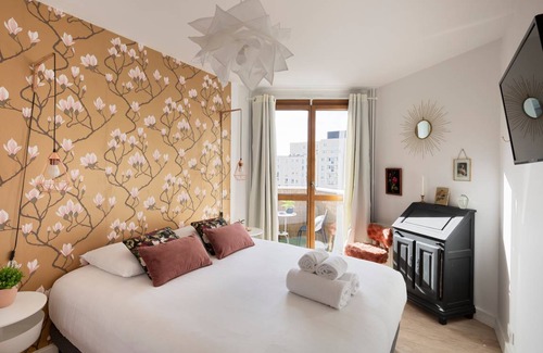 Colombier - Champ de Mars Apartment | 100 m² Apartment ∙ 3 bedrooms ∙ 6 guests