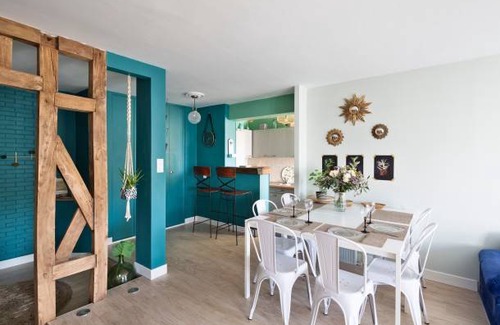 Colombier - Champ de Mars Apartment | 100 m² Apartment ∙ 3 bedrooms ∙ 5 guests