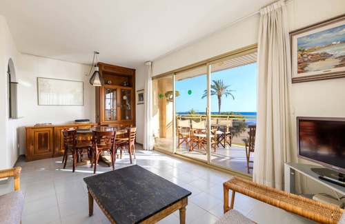 Cambrils Apartment | 100 m² Apartment ∙ 3 bedrooms ∙ 6 guests