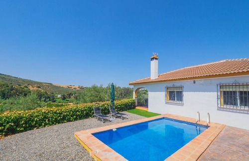 Guaro Cottage | 100 m² Cottage ∙ 3 bedrooms ∙ 6 guests