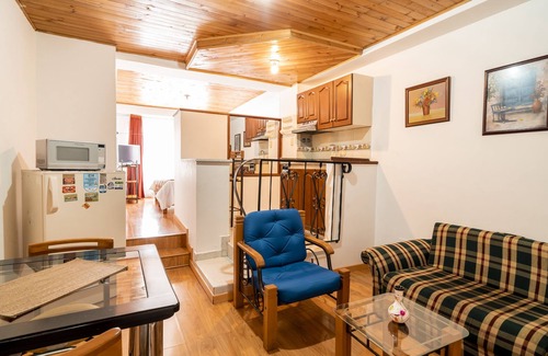 Barrios Unidos Hotel | 100 Wonderful House
