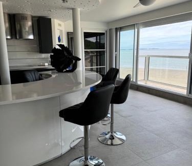 Saint-Georges-de-Didonne Apartment | 100m2 de paradis en total vue Mer