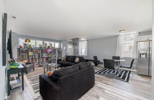 Middletown Apartment | 101 Crawford Street unit B · Funky Firehouse Renovated into Modern 2 BDR/1 Bath
