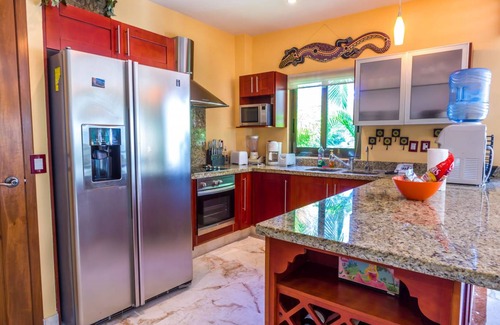 Playacar Condo | 102 m² Condo ∙ 2 bedrooms ∙ 5 guests